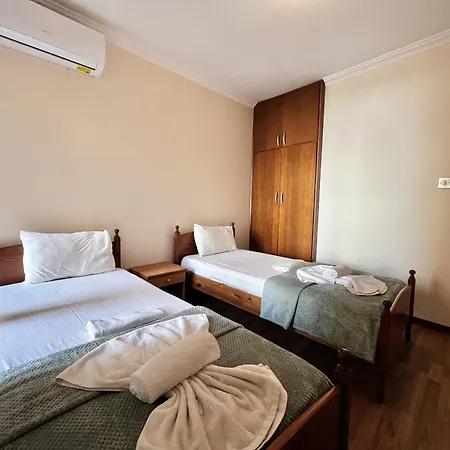 Napa Oniro Ayia Napa